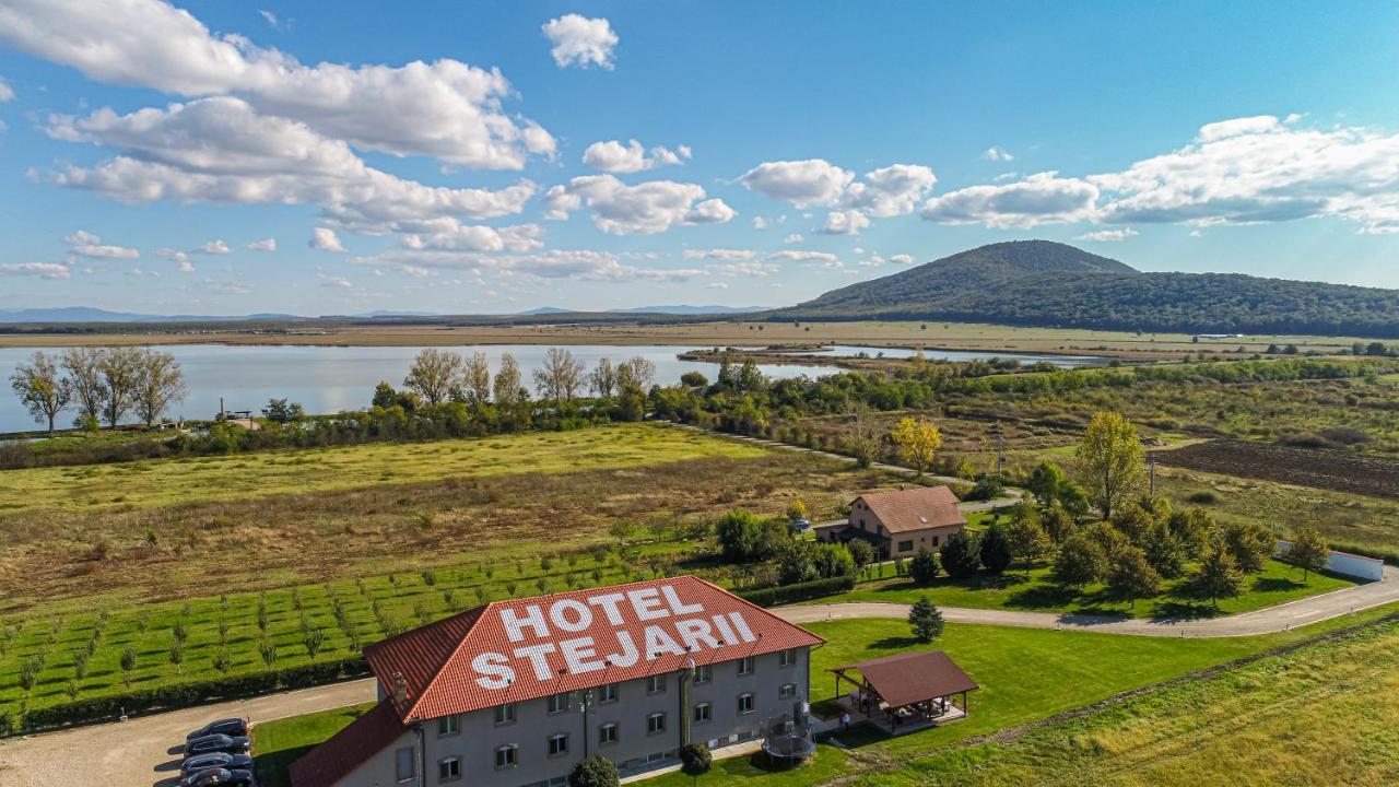 Stejarii Resort Ineu  Εξωτερικό φωτογραφία