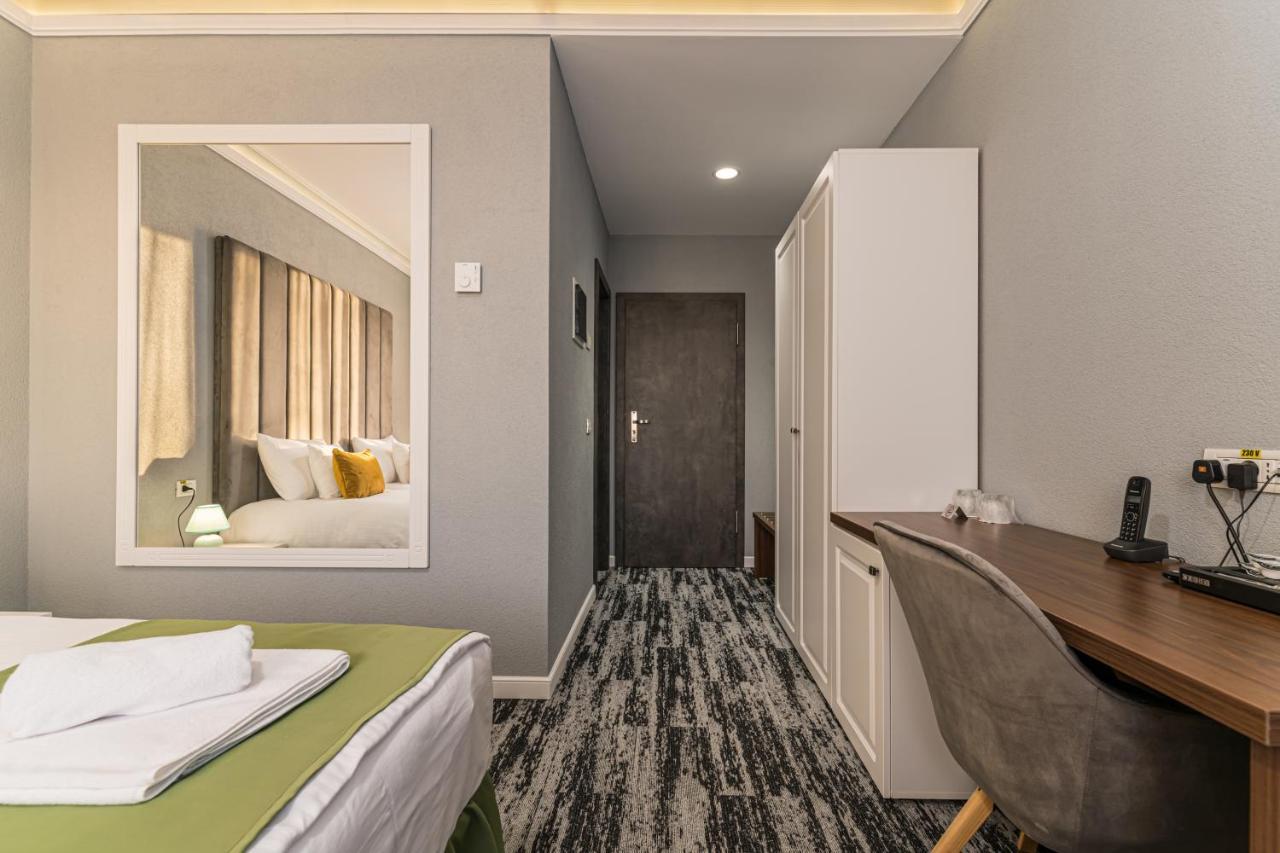 Stejarii Resort Ineu  Εξωτερικό φωτογραφία