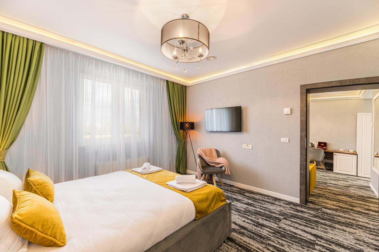 Stejarii Resort Ineu  Εξωτερικό φωτογραφία